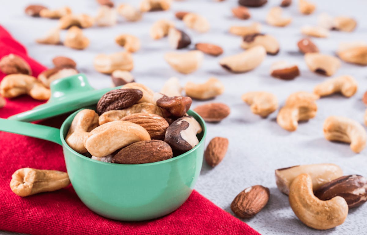 Castanhas e oleaginosas: fontes de gorduras boas, proteínas e minerais